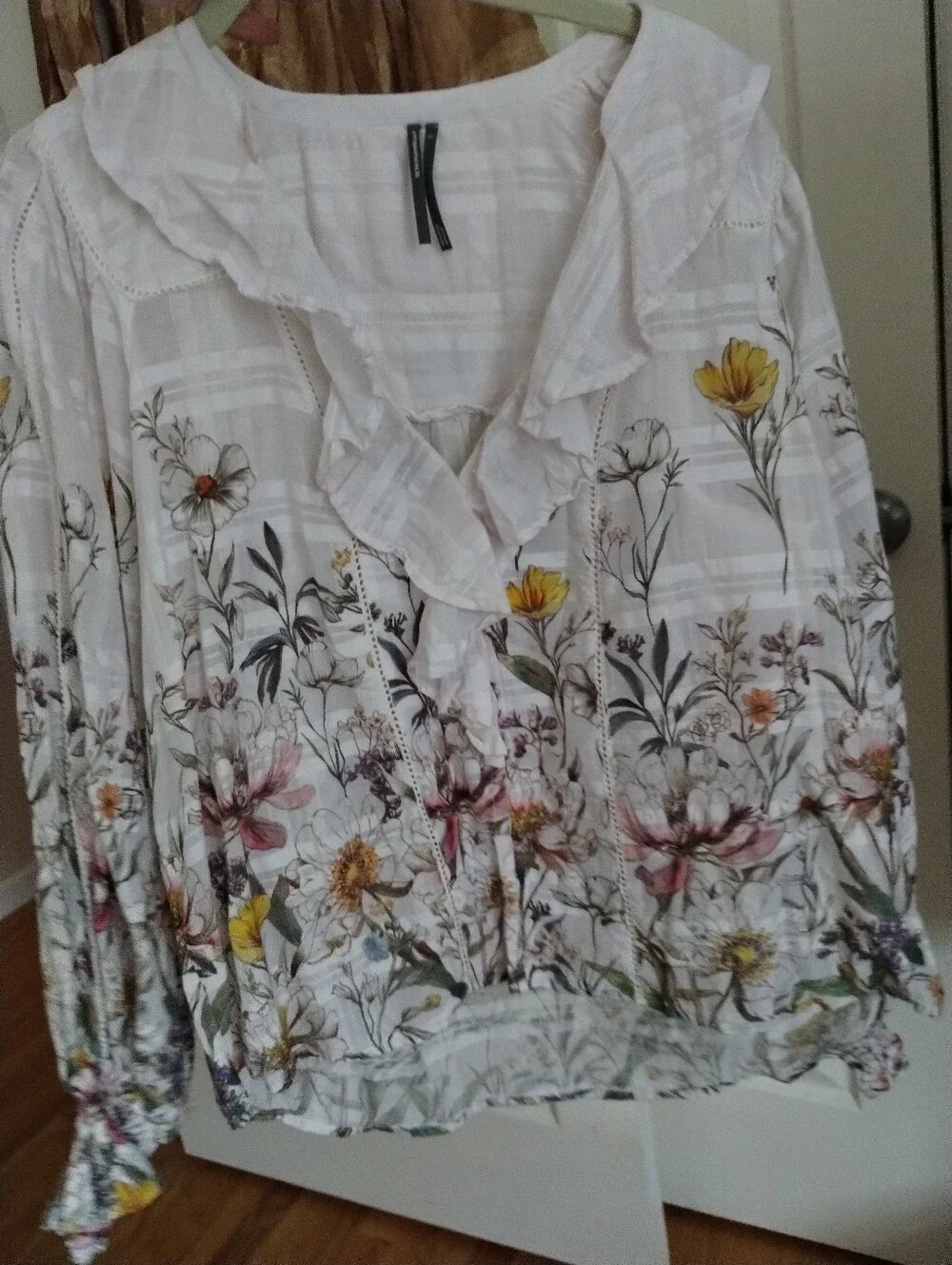 Anthropologie White Floral Ruffle V-Neck Blouse
